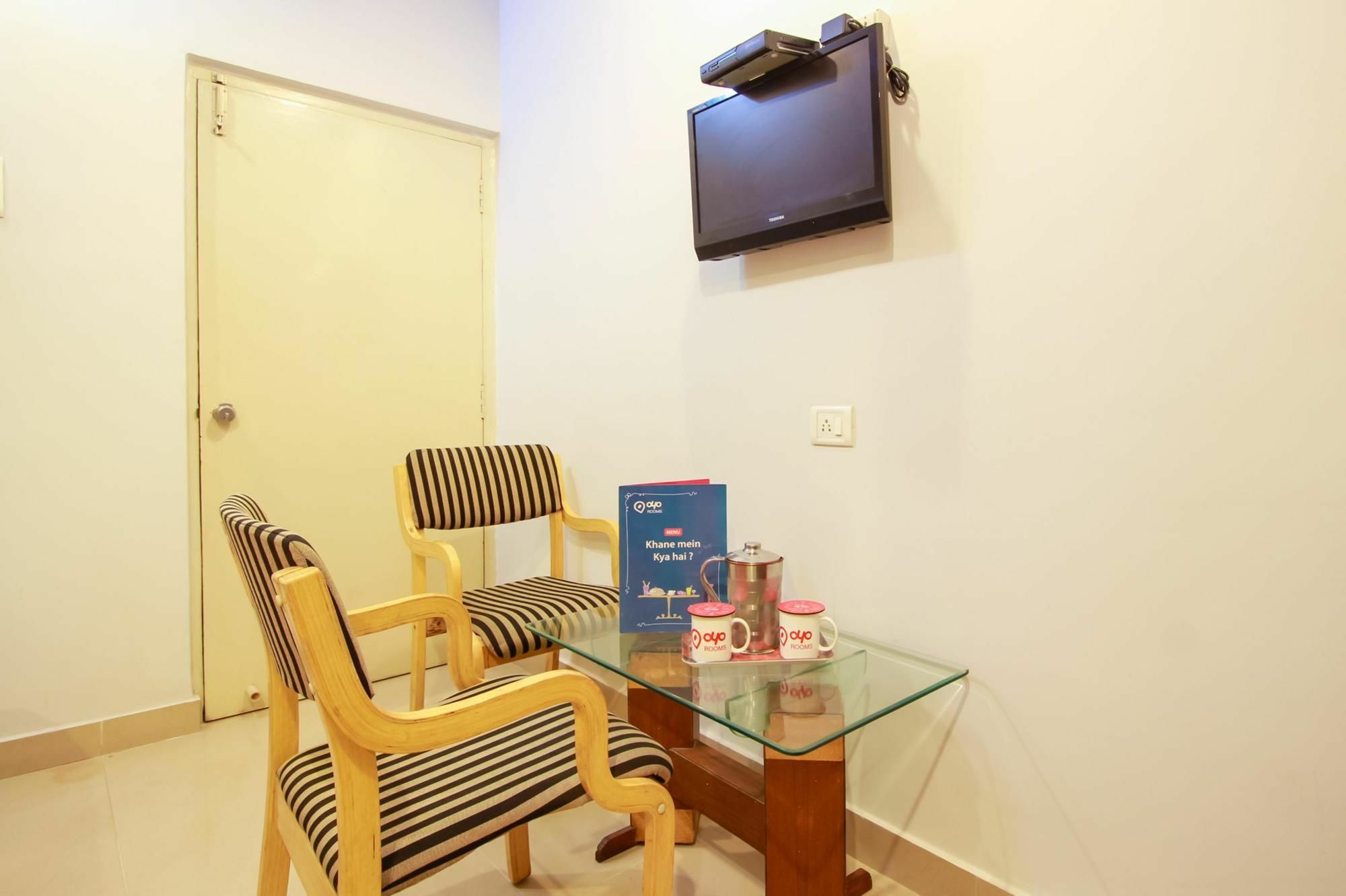 Flagship Balaji Residency Near Snow World Hotel 2*
